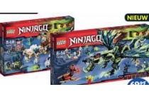 lego ninjago de draak van meester wu