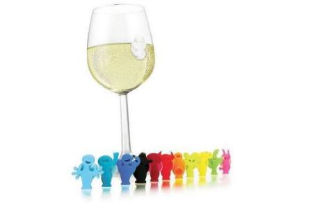 vacu vin glassmarkers party people
