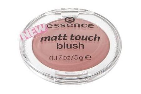 essence matt touch 10 peach me up blush