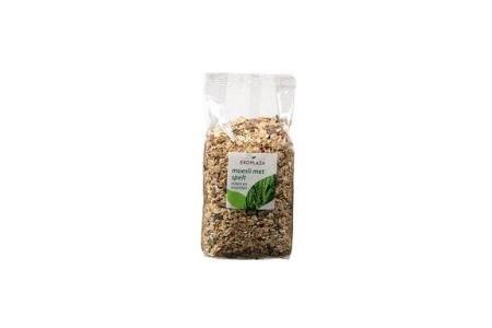 spelt muesli noten en vruchten