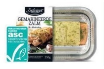 gemarineerde zalm in bladerdeeg