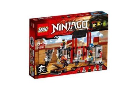 lego ninjago 70591 ontspanning uit de kryptarium gevangenis