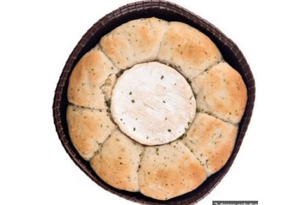 boboli breekbrood camembert knoflook