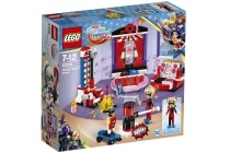 lego dc super hero girls harley quinn nachtverblijf 41236