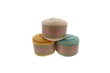 breigaren cake yarn