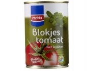 perfekt blokjes tomaat met kruiden