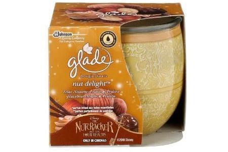 glade by brise nut delight kaars