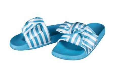 aldi slippers blauw met strik