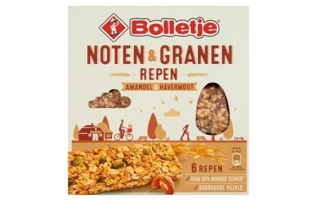 bolletje noten en granen repen amandel en havermout