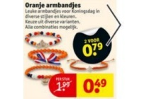 oranje armbandjes