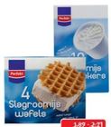 perfekt slagroomijs bekers en wafels