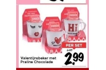 valentijnsbeker met praline chocolade