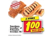 saucijzenbroodjes of frikandelbroodjes xl