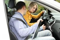 driving rijles rijschool lessen auto verkeersschool rijbewijs rijexamen