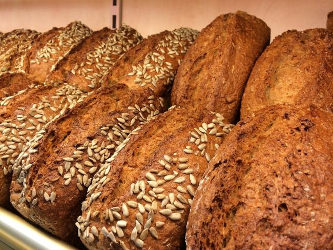 Koop jij morgen vers gebakken brood bij de beste bakker van Aalten?