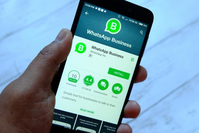 Het nieuwe verdienmodel voor WhatsApp richt zich op bedrijven, lees er meer over
