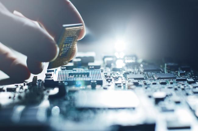 Amerikaanse rechtbank verplicht chipmaker Qualcomm licenties van mobiele chips te verstrekken