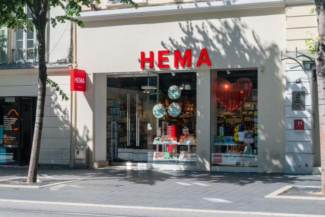 Halverwege dit jaar kondigde Hema aan de stap te willen maken de VS en Canada