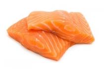 plus zalmfilet op huid