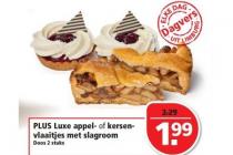 plus luxe appel  of kersenvlaaitjes met slagroom