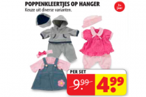 poppenkleertjes op hanger