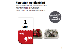 kerststuk op dienblad