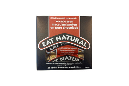 eat natural veenbessen macademianoten en pure chocolade