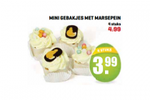mini gebakjes met marsepein