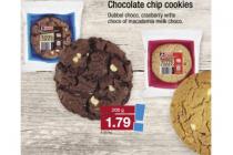 chocolate chip cookies