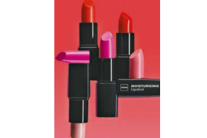 moisturising lipstick