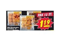mini kaashapjes saucijzen en worstenbroodjes