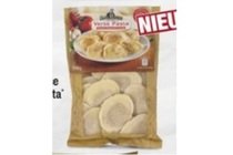 tomaat verse gevulde pasta 